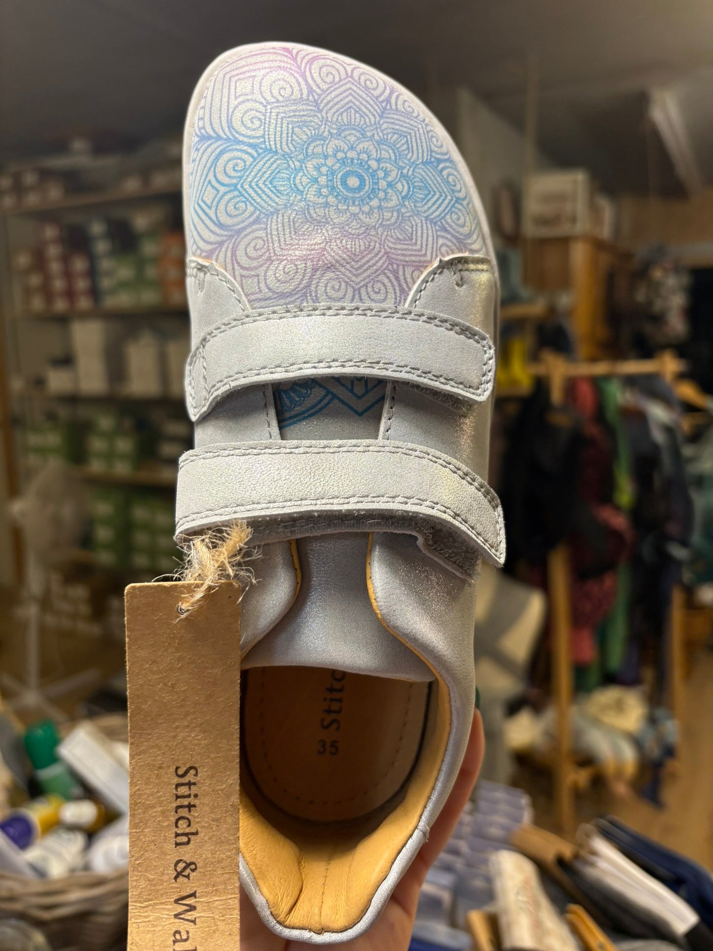 D.D. Step Stitch & Walk S088-52743 Mandala