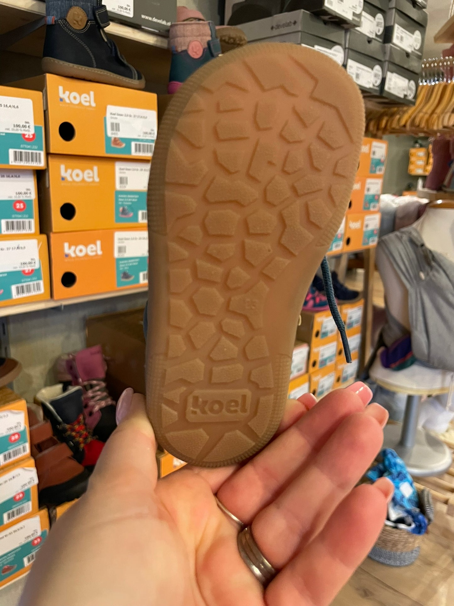 Koel Deli Hydro Felt