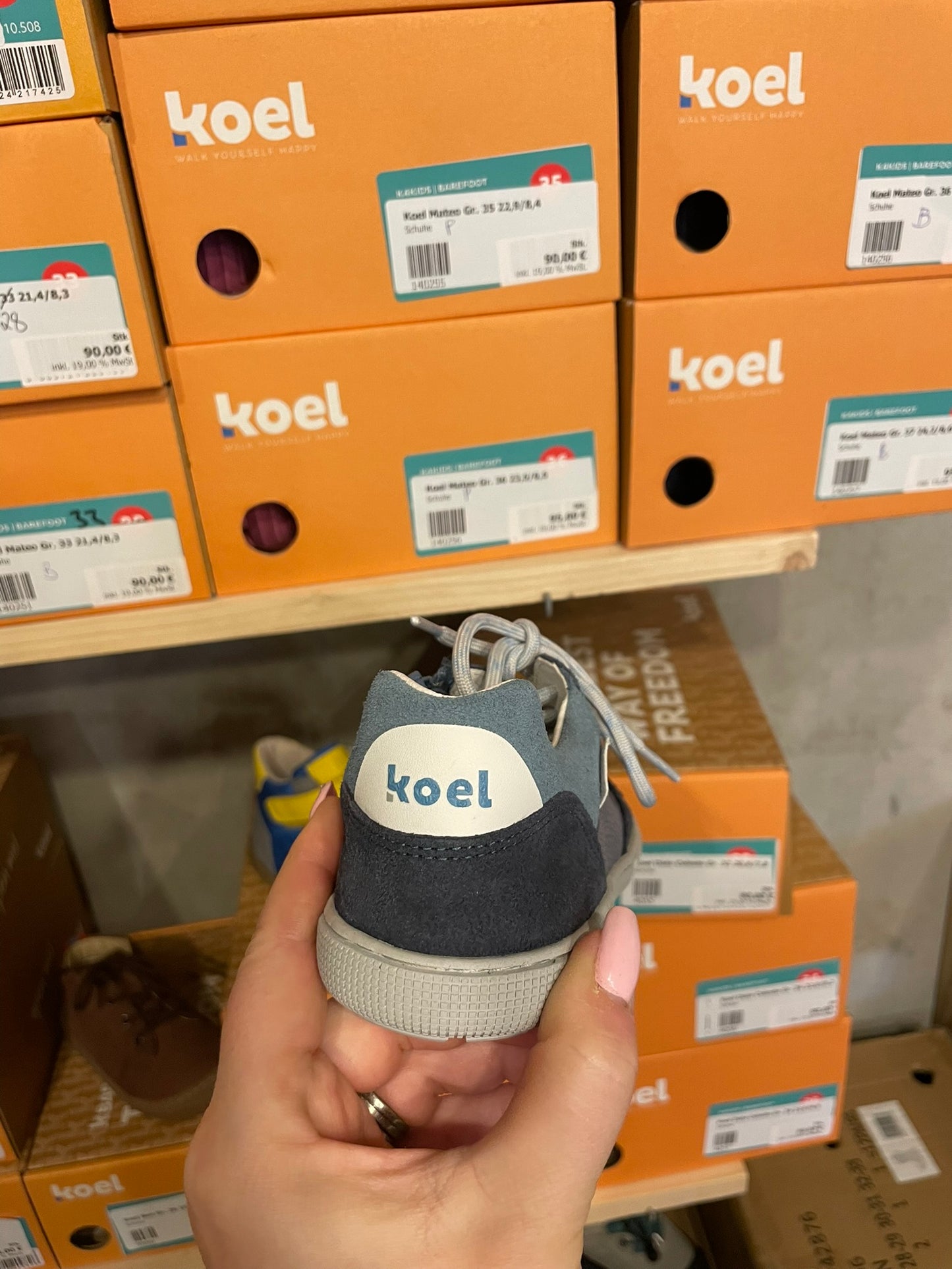 Koel Date Celeste