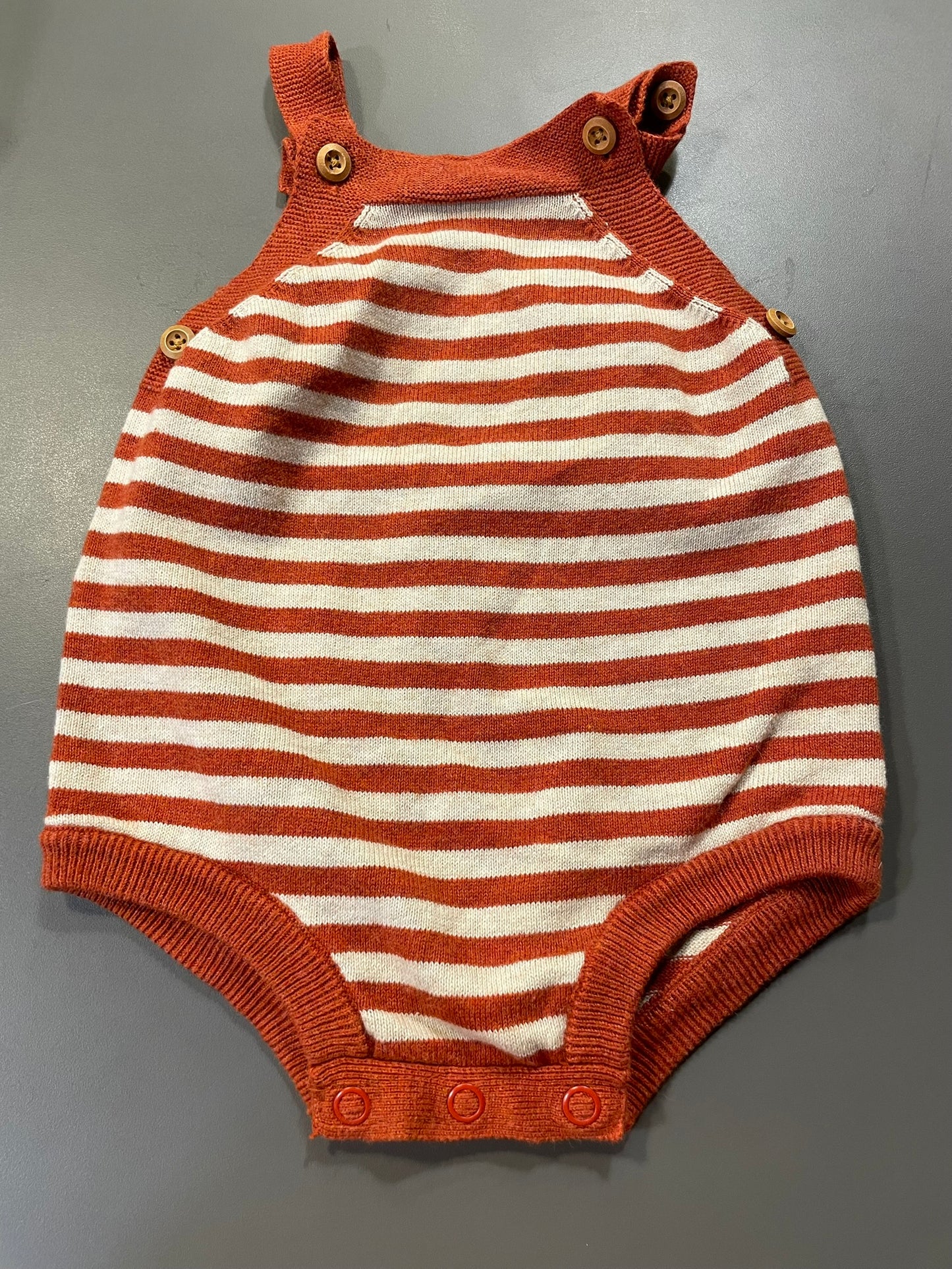 Romper Gr. 68 (Gebrauchtware/Sonderregelung)